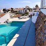 Modern + Infinity Pool. Views In Nerja! Villa Nerja