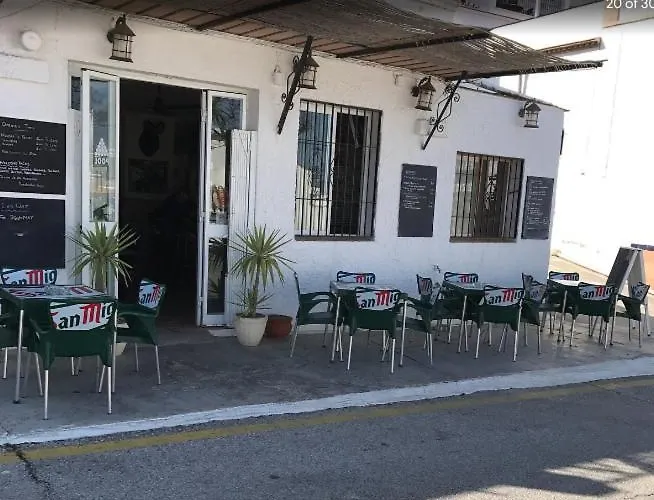 Modern + Infinity Pool. Views In Nerja! Villa *